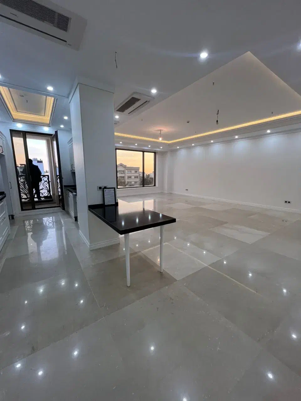 فرشته نوساز، ۱۶۰متر، ۳ خواب، استخر/ روف گاردن