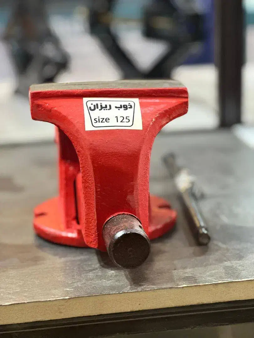 گیرپا چدن|ابزارآلات|شیراز, گلکوب|دیوار