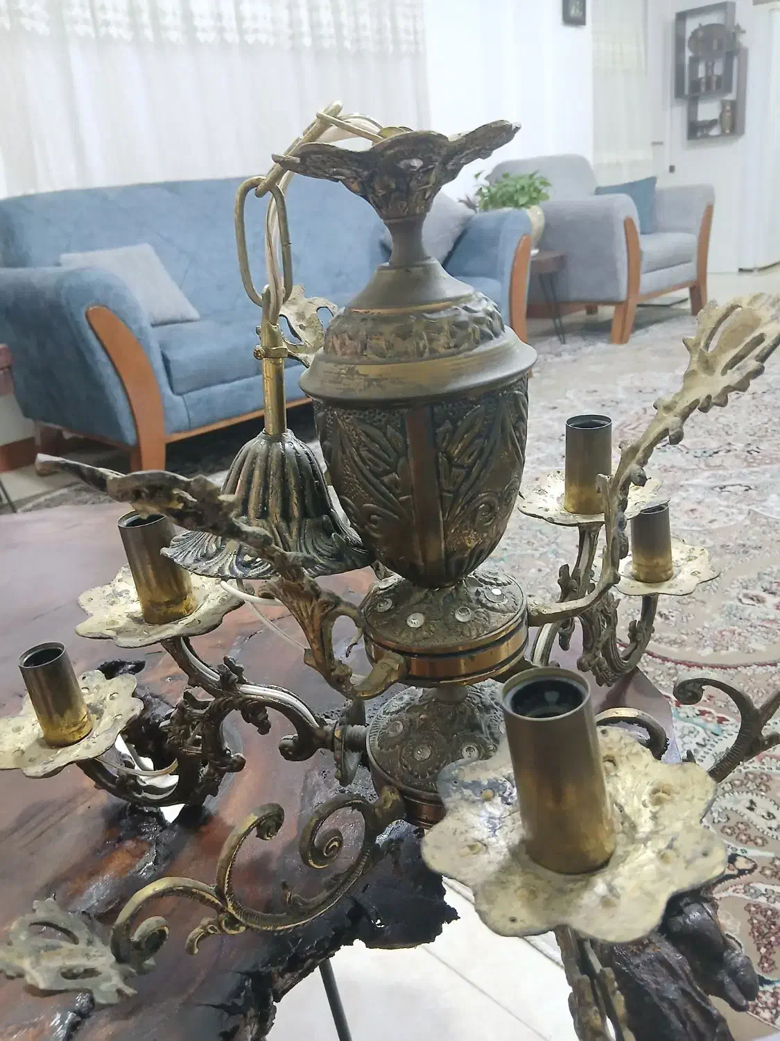 لوستر برنز ۳ شاخه و ۶ شعله|لوستر و چراغ آویز|ساری, |دیوار