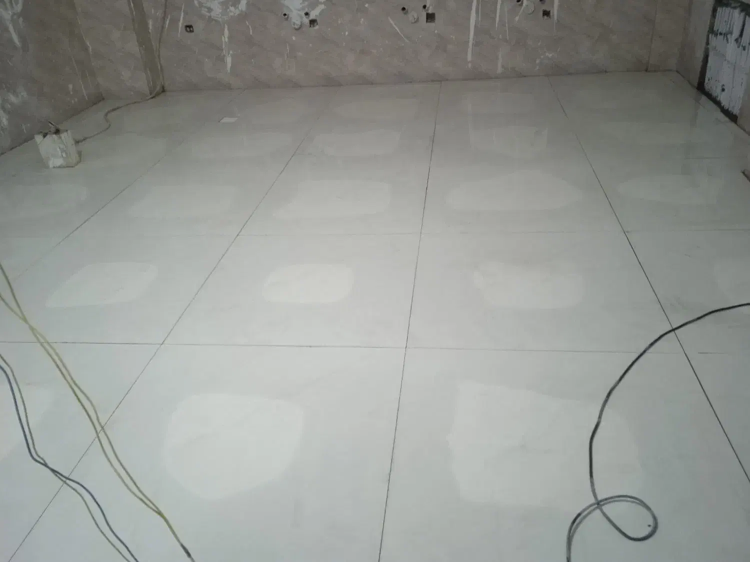 کاشی کاری وسرامیک کاری|خدمات پیشه و مهارت|اردبیل, |دیوار