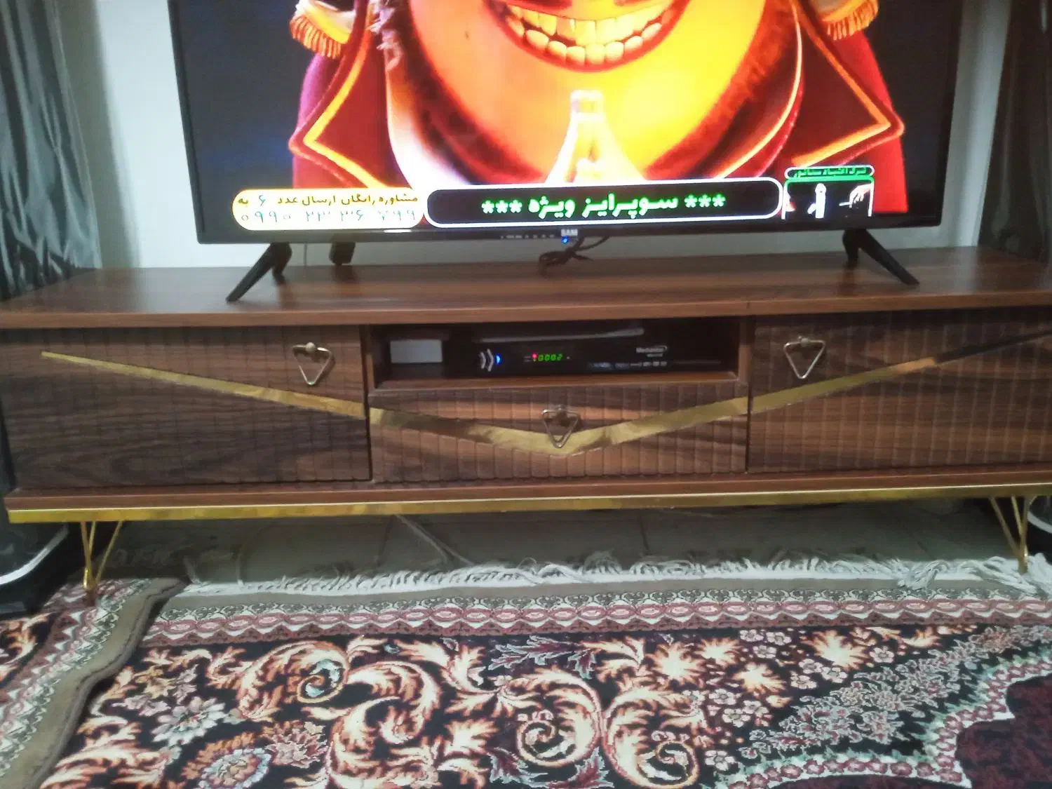 میز زیر تلویزیون|میز تلویزیون|ورامین, ورامین|دیوار