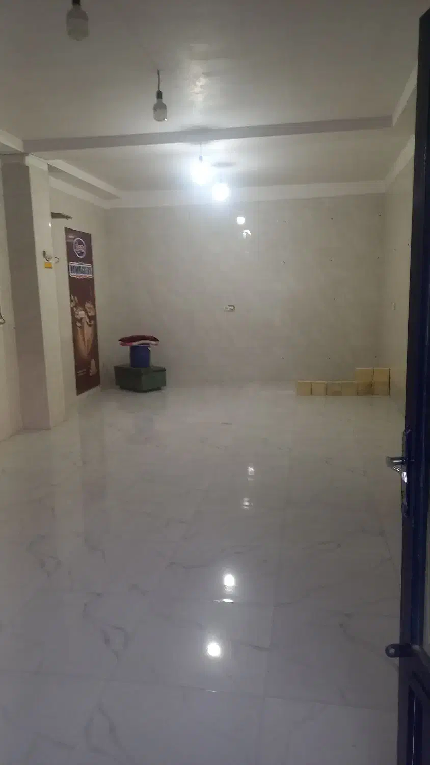 اجاره ورهن مغازه|اجارهٔ مغازه و غرفه|رباط‌کریم, رباط‌کریم|دیوار