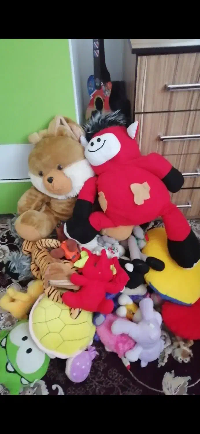 24 عدد عروسک همه در حد نو|اسباببازی بچه|الیگودرز, |دیوار