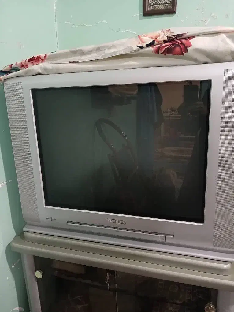 تلویزیون 29 اینچ صفحه تخت|تلویزیون و پروژکتور|اهواز, آسیاباد|دیوار