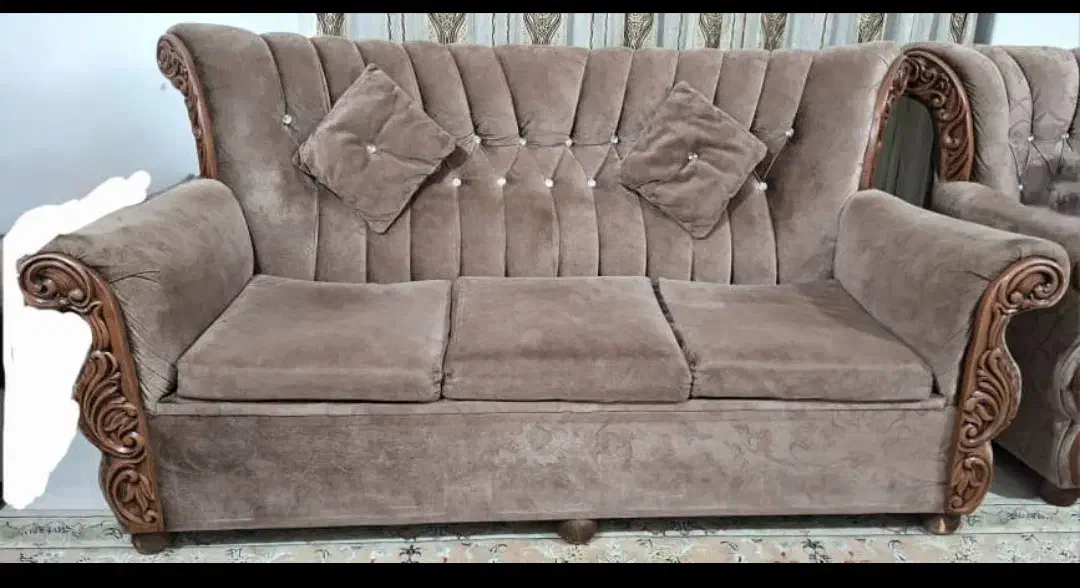 مبل ۹نفره کارکرده|مبلمان خانگی و میز عسلی|دالخانی, |دیوار