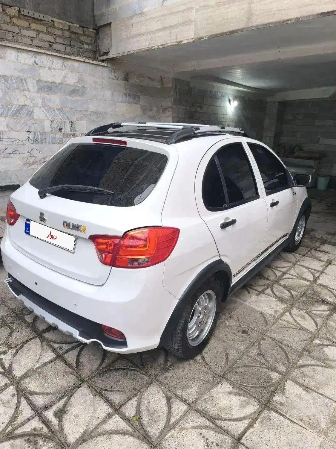 کوییک ار مدل ۴۰۰ بیرنگ با مانیتور|خودرو سواری و وانت|شهریار, شهرک وائین|دیوار