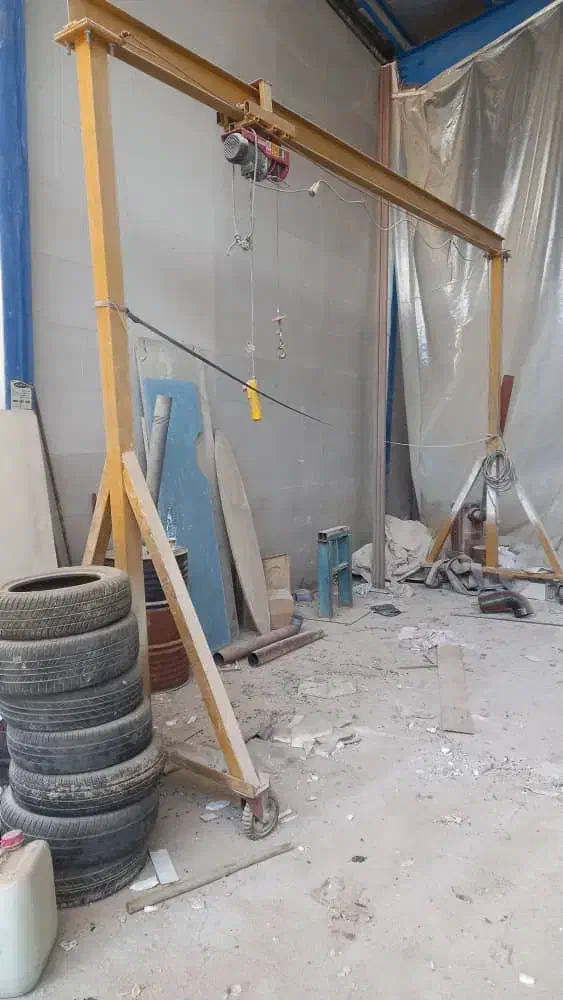 جرثقیل وینچ شرکتی|مصالح و تجهیزات ساختمان|شیراز, میانرود|دیوار