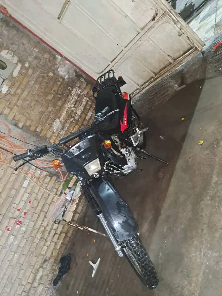 موتور تریل ۸۷ پلاک ملی نیست|موتورسیکلت|دزفول, |دیوار