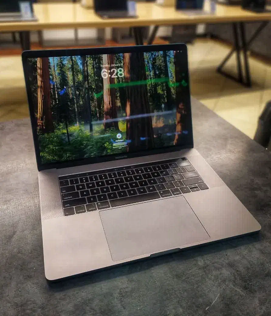 macbook pro 2019 i9 نسل نه|رایانه همراه|قم, صفائیه|دیوار