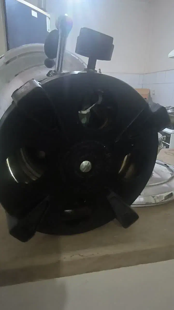 سماور گازی آپلون ۴/۵ لیتری سالم|سماور، چایساز، قهوهساز|قدس, شهرقدس|دیوار