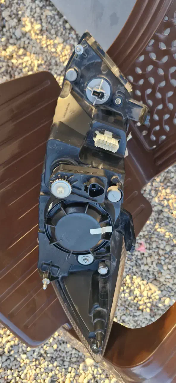 چراغ جلو کوییک|قطعات یدکی و لوازم جانبی|دهلران, |دیوار