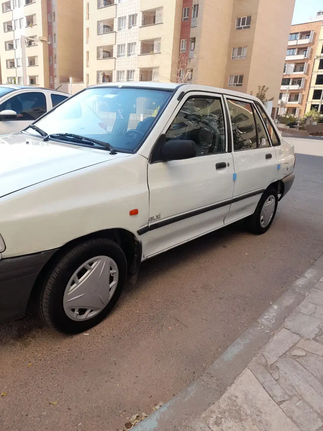 پراید ۸۲رنگ فابریک|خودرو سواری و وانت|یزد, |دیوار