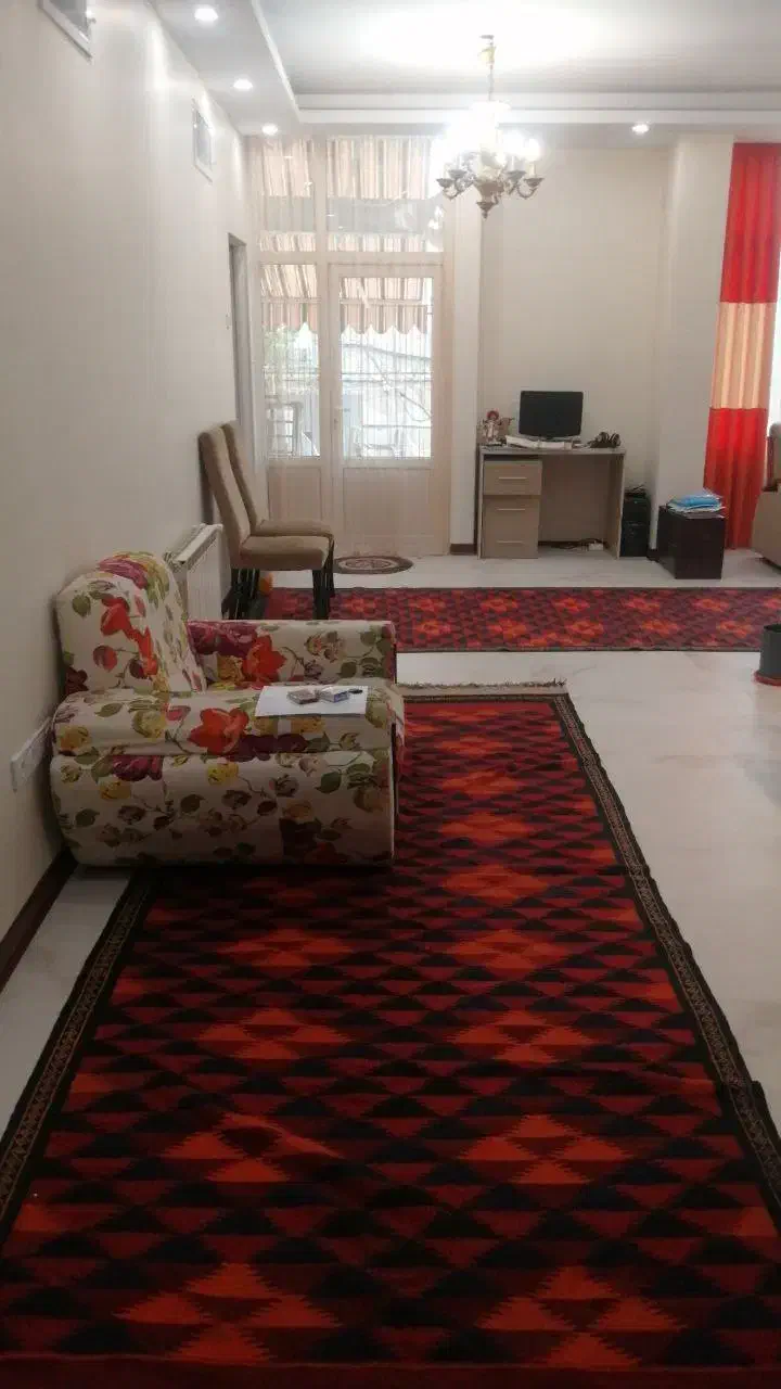 تک واحدی/بازسازی شده/۱۰۵متر/حیاط اختصاصی