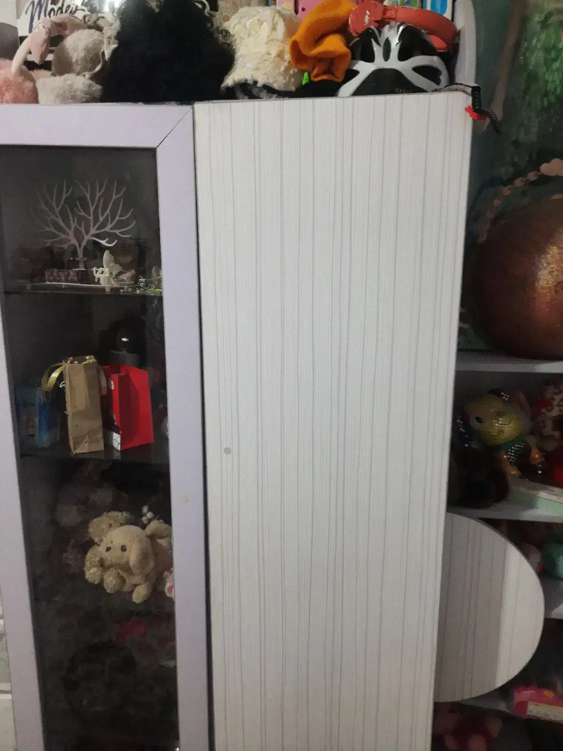 کمد نوجوان|جاکفشی، کمد، دراور|بروجرد, |دیوار