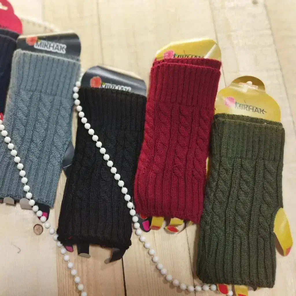 دستش|لباس|قم, پردیسان|دیوار