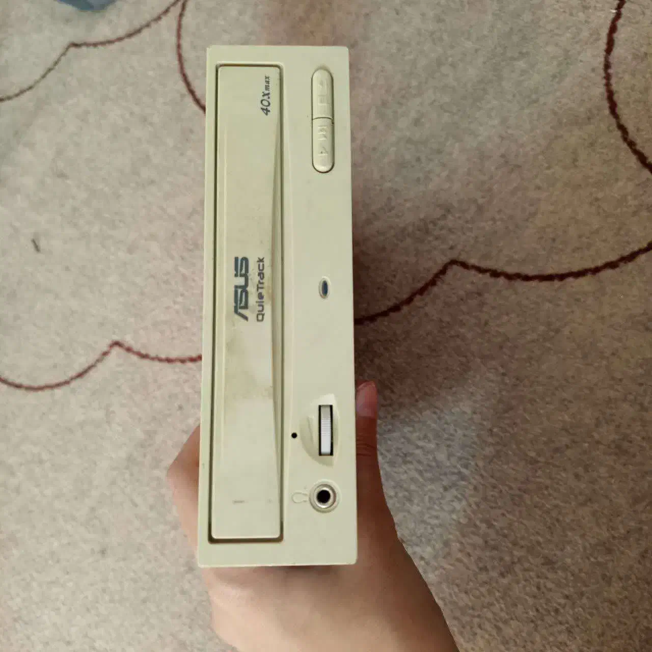 سی دی رام|قطعات و لوازم جانبی رایانه|قم, عمار یاسر|دیوار