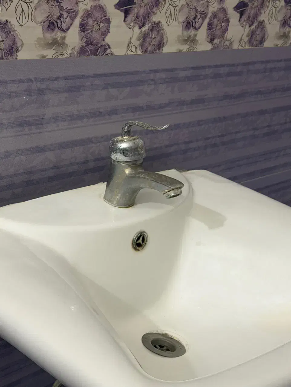 فروش روشویی همراه شیر مخلوط و خرطومی|لوازم سرویس بهداشتی|خرمشهر, |دیوار