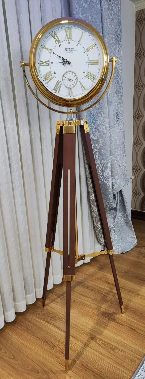 ساعت سه پایه مخصوص شیک پسندان|ساعت دیواری و تزئینی|اراک, |دیوار