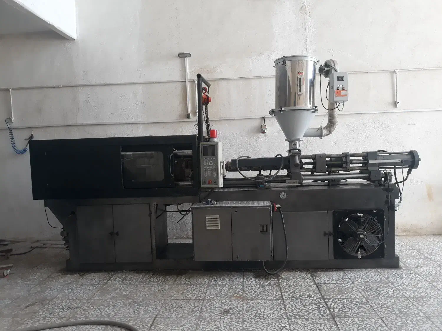 دستگاه تزریق پلاستیک|ماشین‌آلات صنعتی|اصفهان, حصه جنوبی|دیوار