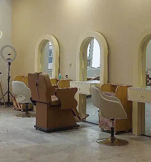 طراح ناخن حرفه ای|استخدام درمانی، زیبایی، بهداشتی|تهران, باشگاه نفت|دیوار