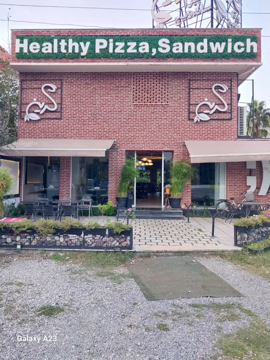 اشپز وسالنکار فست فود|استخدام خدمات فروشگاه و رستوران|ایزدشهر, |دیوار