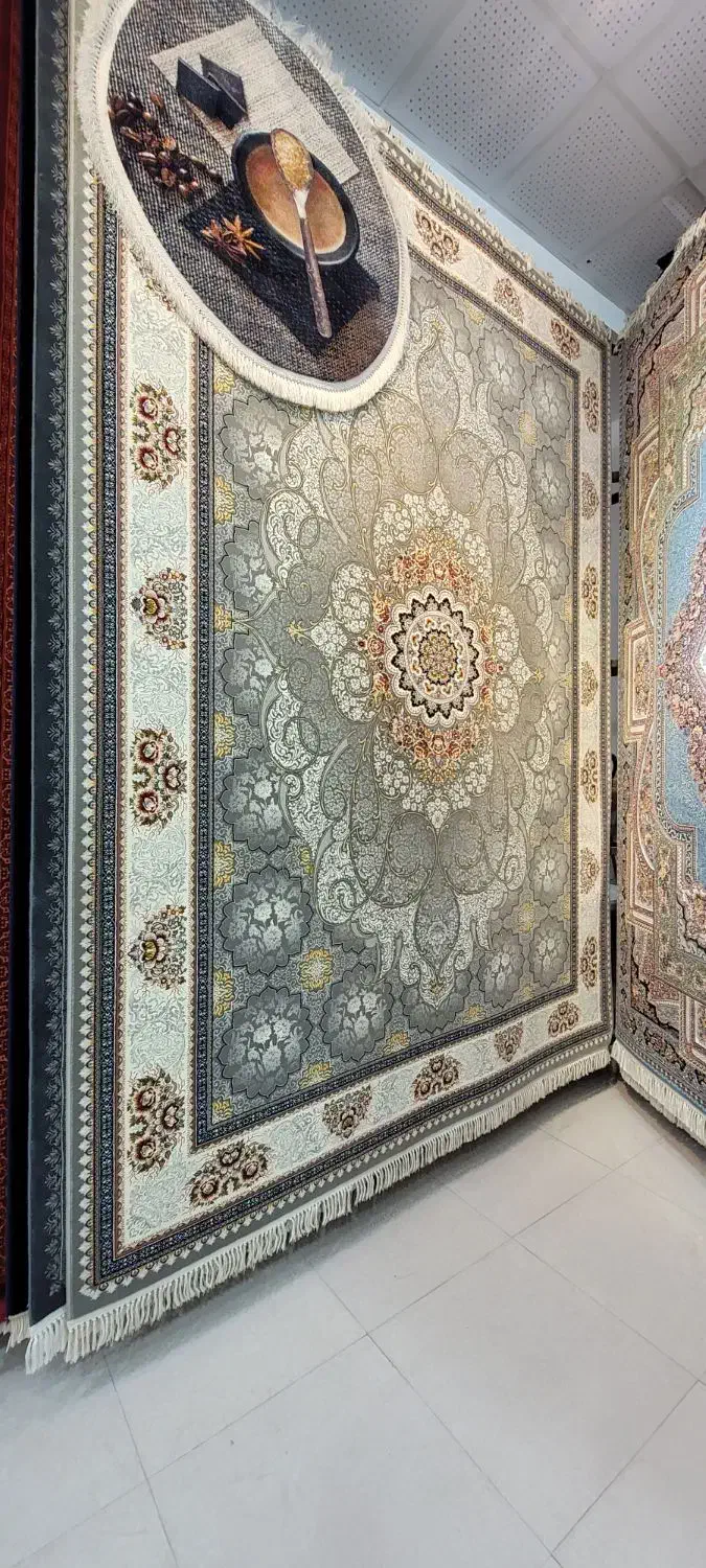 چکاوک ۷۰۰ شانه ۹ متر|فرش|گلبهار, شهر جدید گلبهار|دیوار