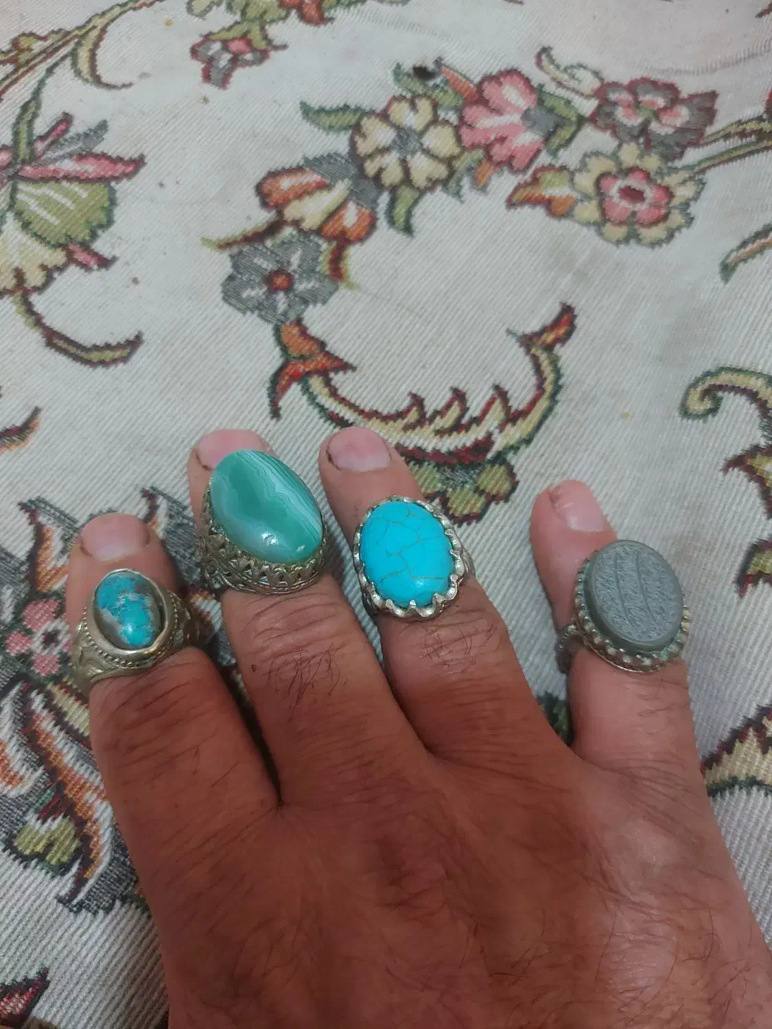 انگشتر نگین اصلی|بدلیجات|شاهین‌شهر, برخوار غرب|دیوار