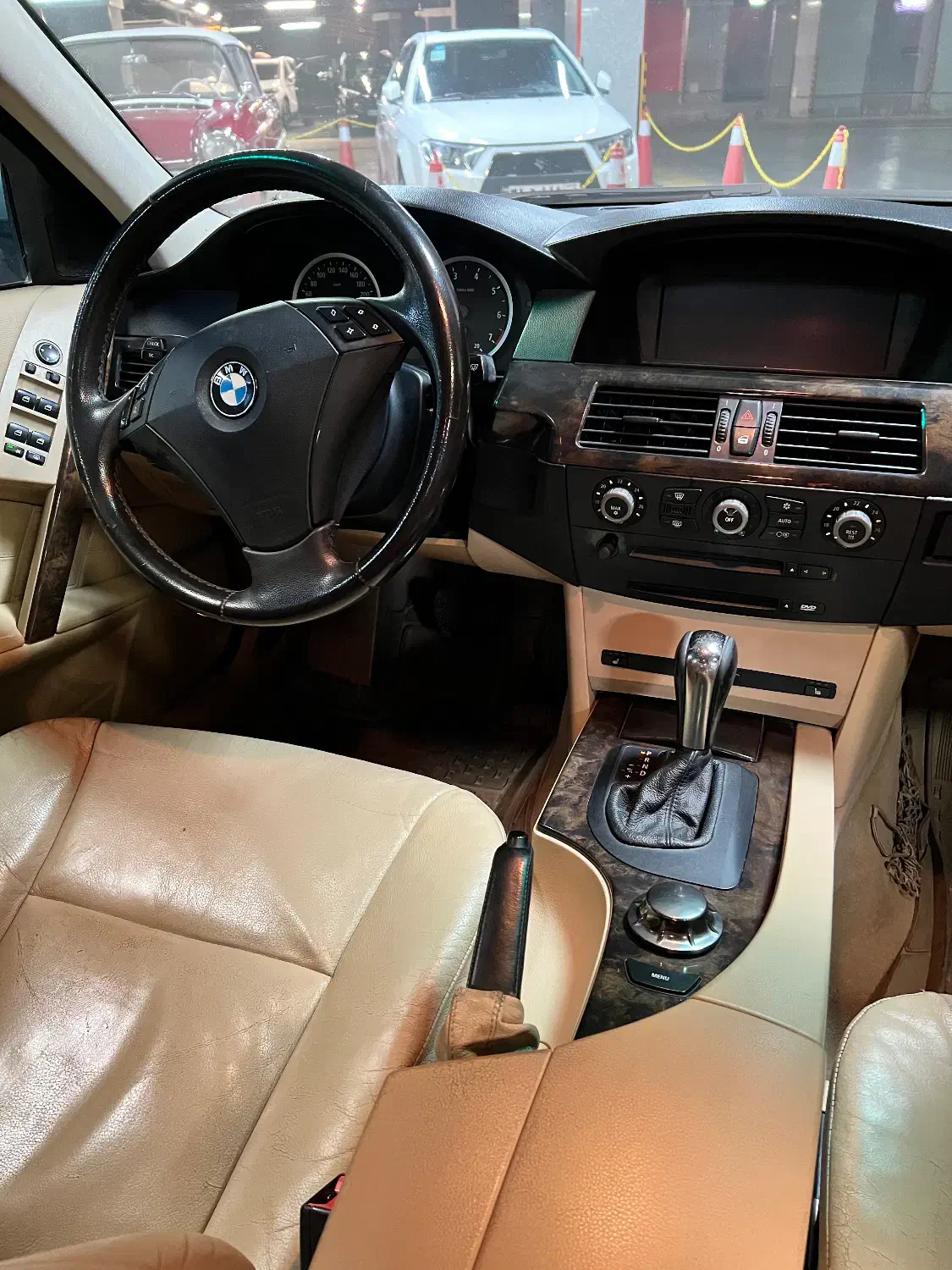 بی ام و ۵۲۵|خودرو سواری و وانت|مشهد, احمدآباد|دیوار