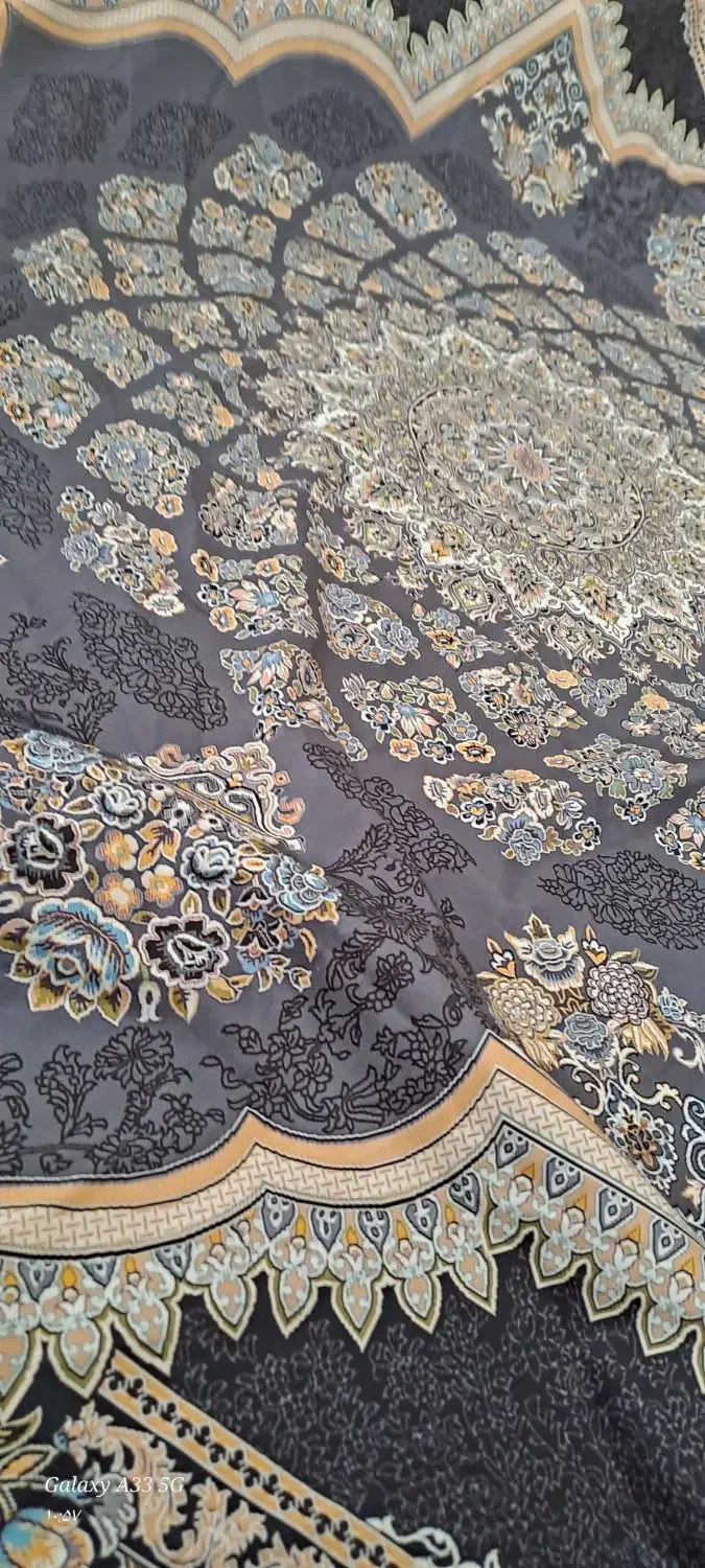 رو فرشی  و زیر سفره ای|روفرشی|اصفهان, شیخ طوسی|دیوار