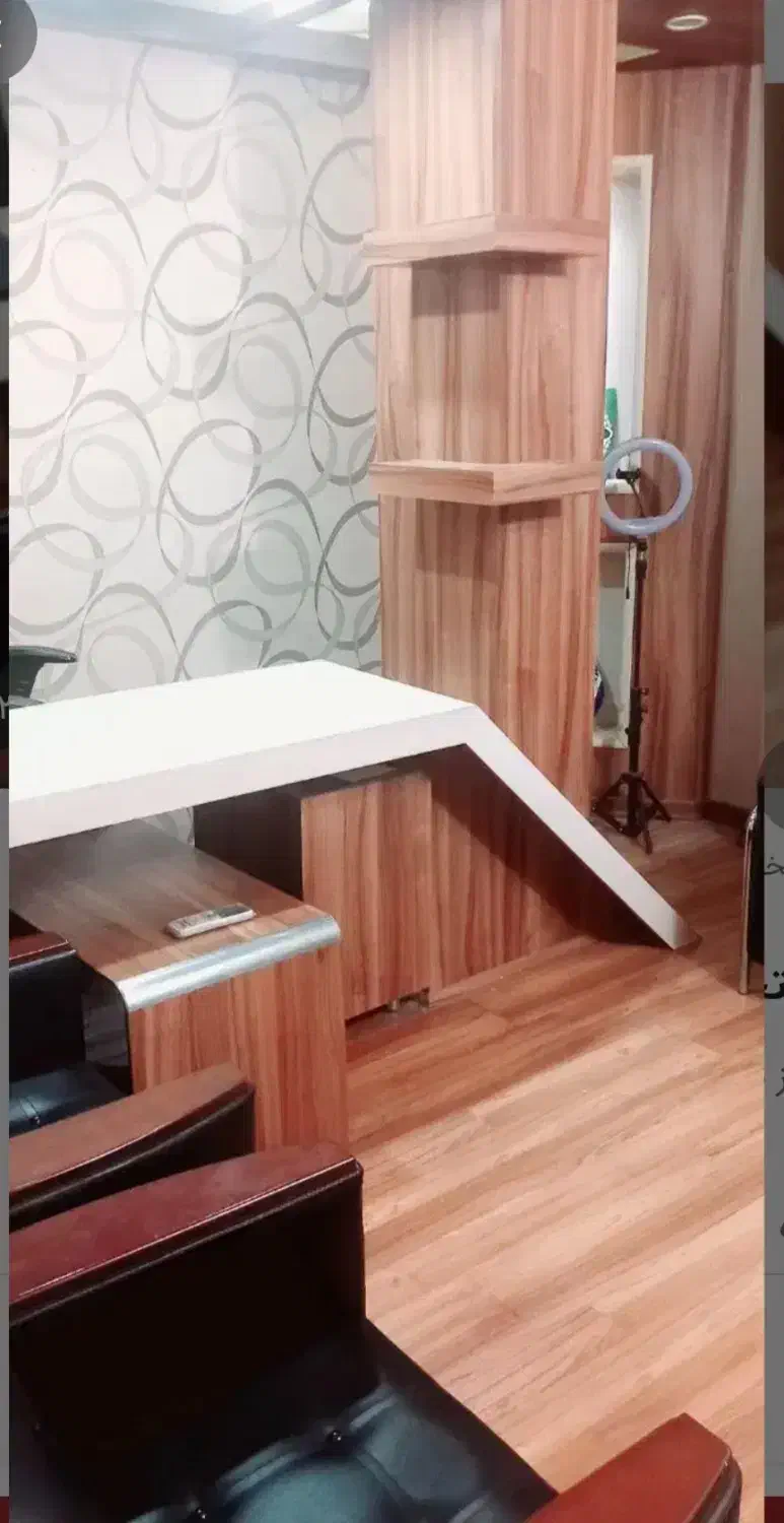 اجاره ساعتی دفترکار بسیار شیک|اجارهٔ کوتاه‌مدت دفتر کار و فضای آموزشی|مشهد, بهشت|دیوار