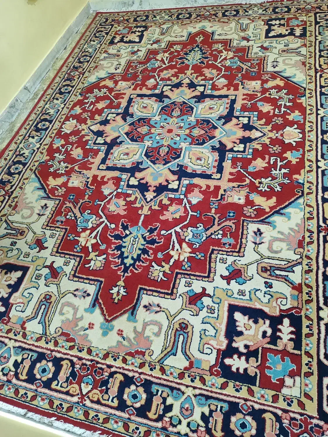 فرش12متری و9 متری|فرش|شاهین‌شهر, فردوسی|دیوار