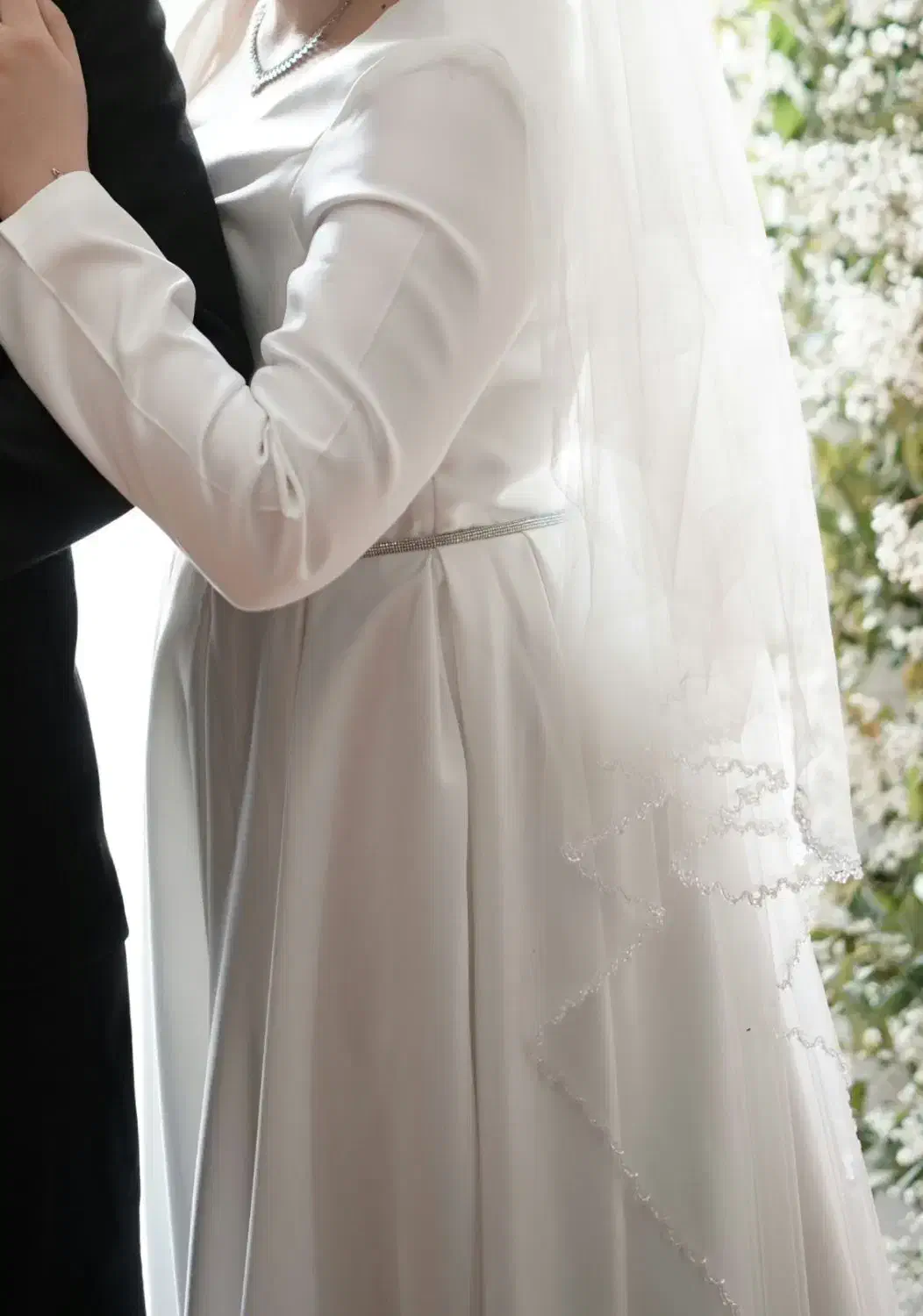 لباس عروس ساتن|لباس|اصفهان, گلزار|دیوار