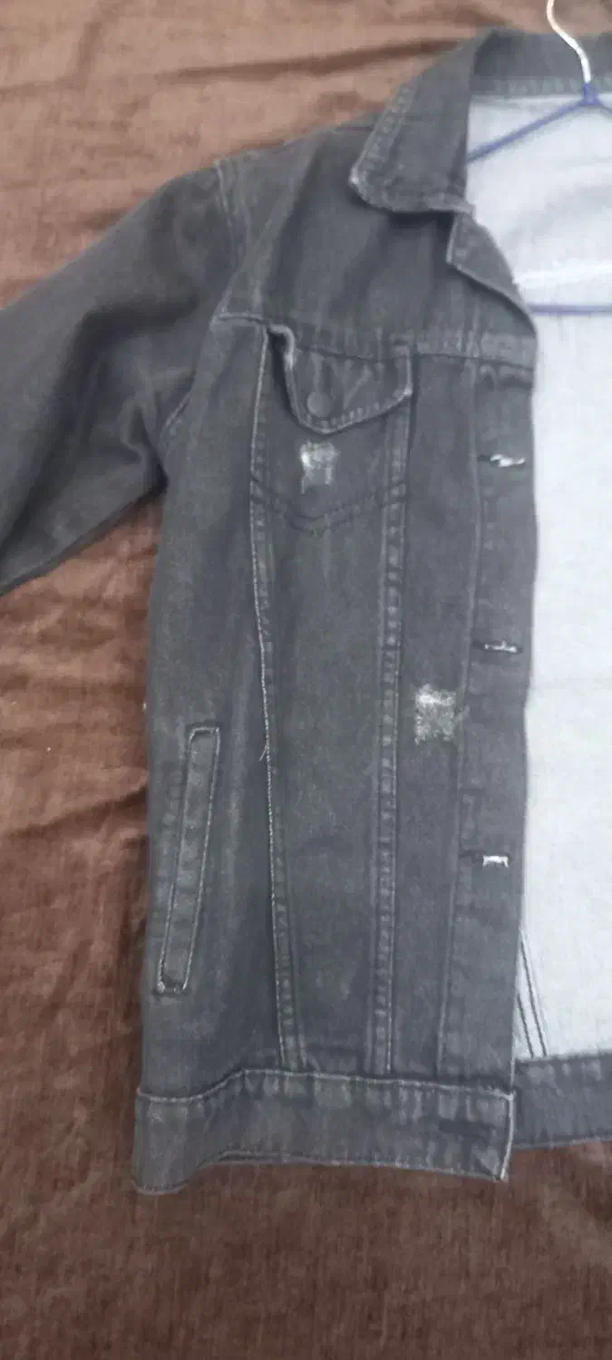 کت جین|لباس|اسلام‌شهر, مطهری|دیوار