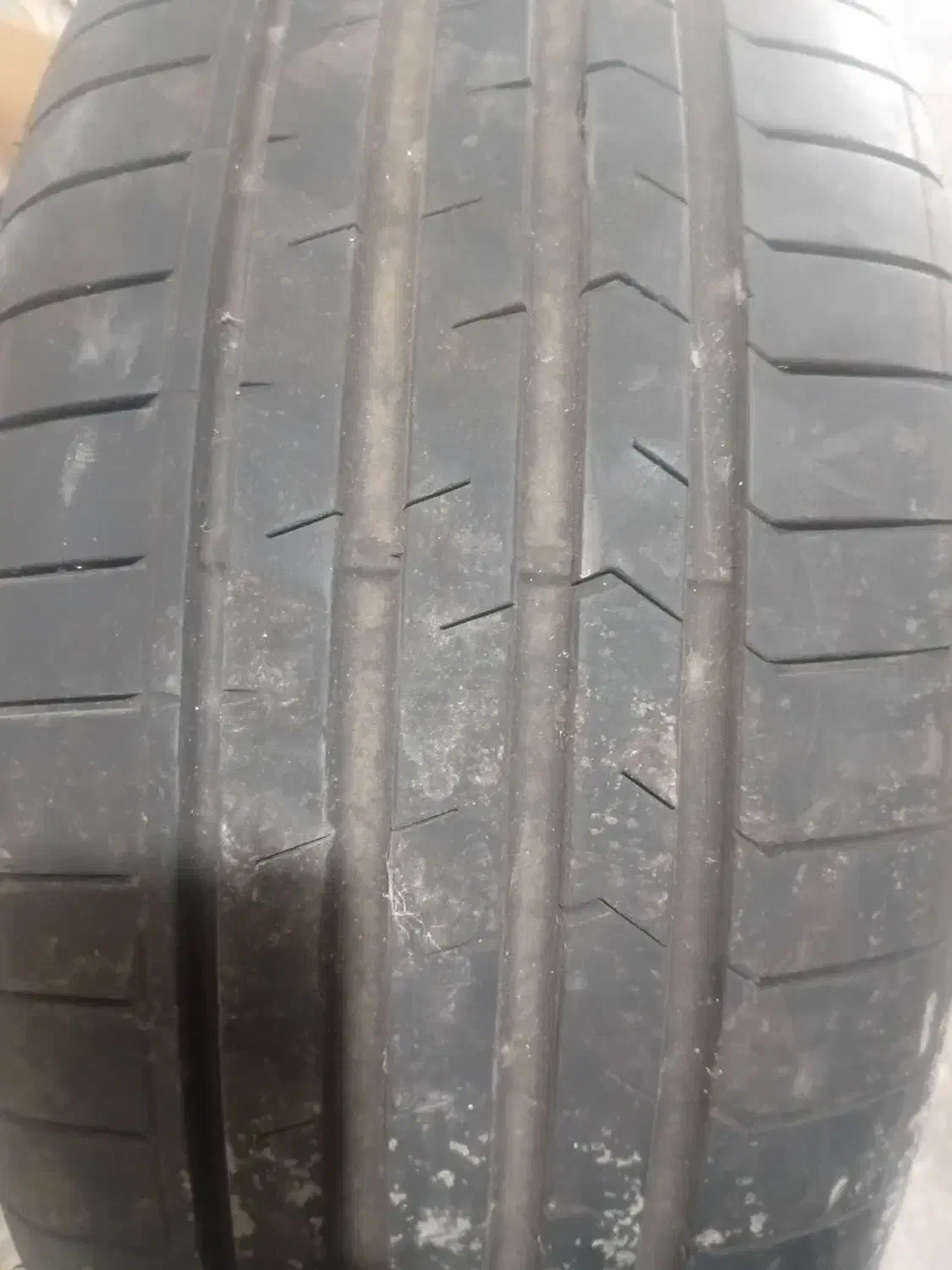 لاستیک خودرو ۲۰۵ . ۵۰ R17|قطعات یدکی و لوازم جانبی|شیبکوه (هرمزگان), |دیوار