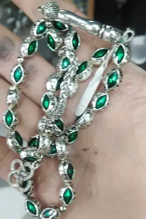 نقره خالص دست ساز|کلکسیون اشیاء عتیقه|زرندیه, |دیوار