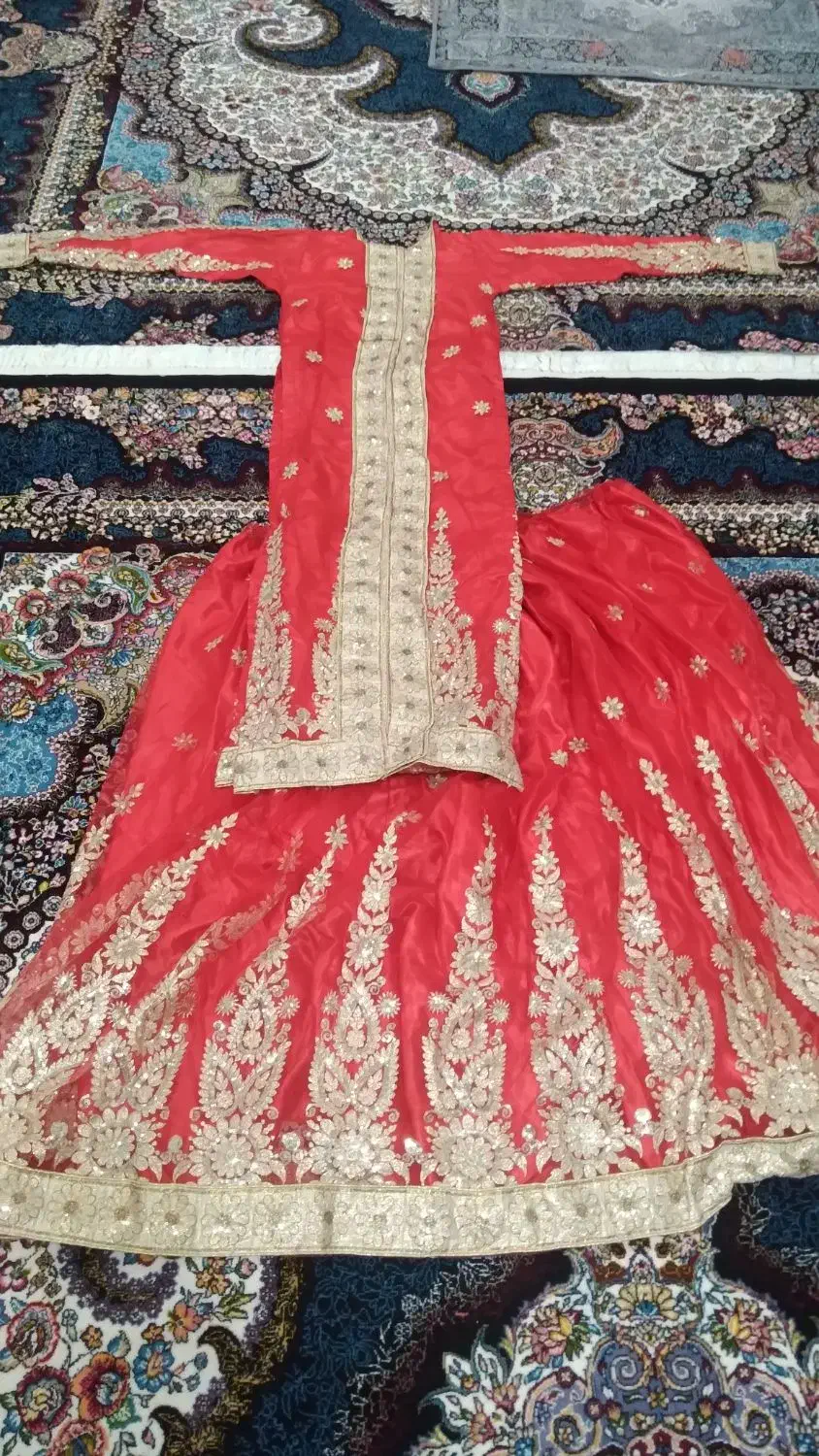 لباس محلی دودست|لباس|فلارد, |دیوار