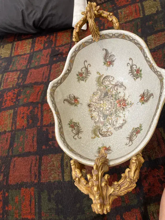 زیر خاکی|ظروف سرو و پذیرایی|مشهد, هنرستان|دیوار