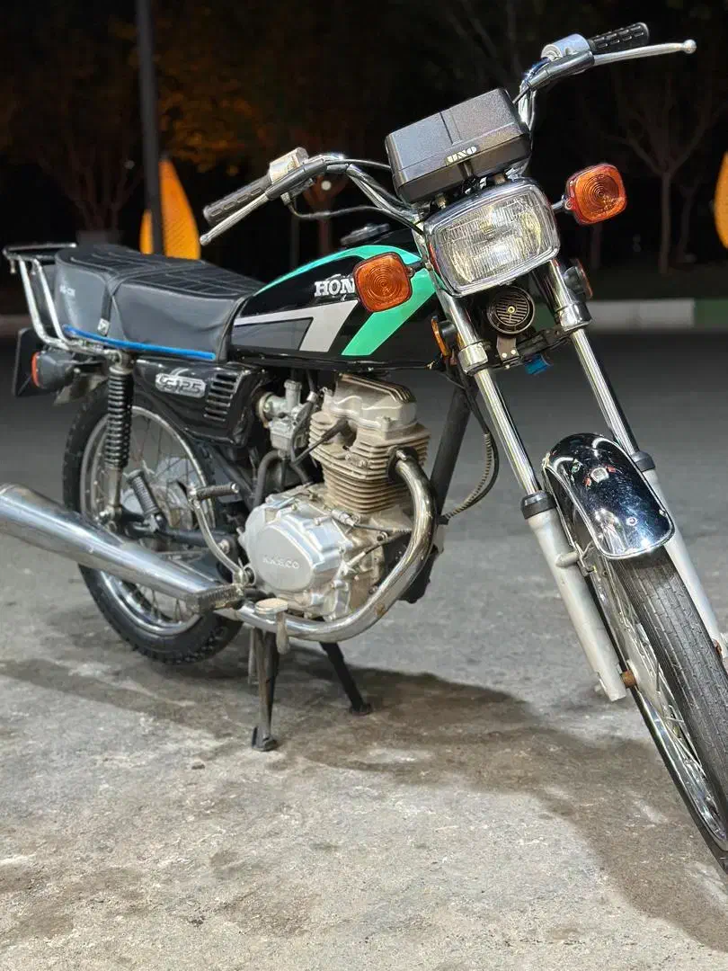 هوندا ۱۲۵|موتورسیکلت|قم, شهرک فاطمیه|دیوار