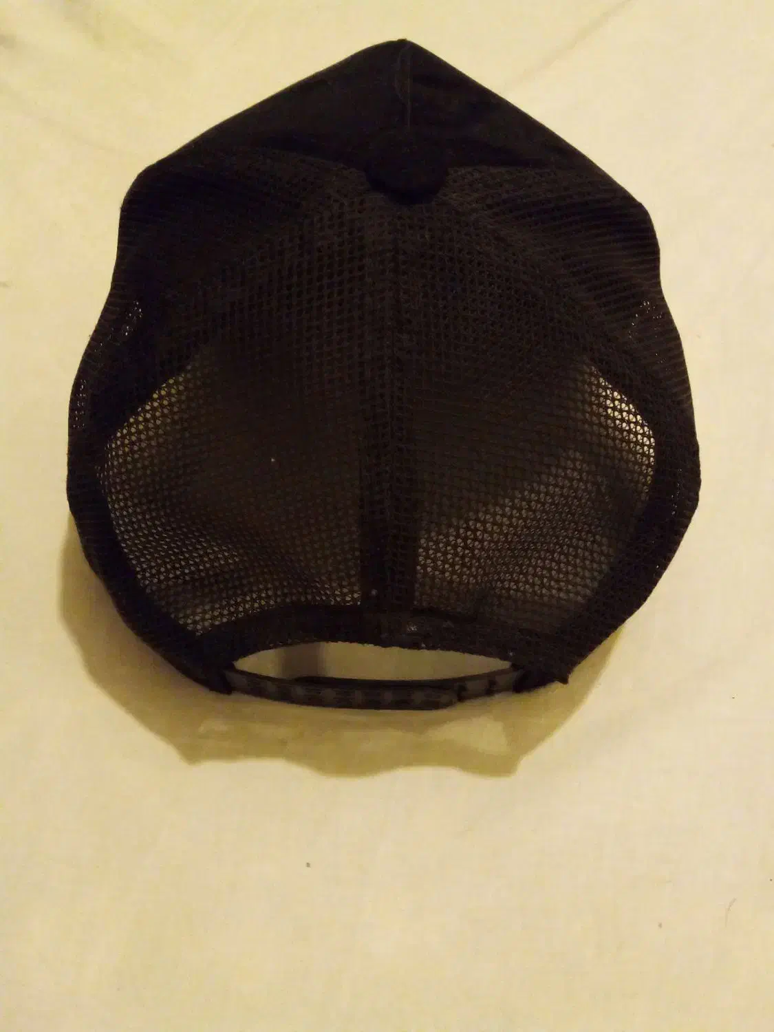 کلاه نووتمیز|کیف، کفش، کمربند|صحنه, |دیوار