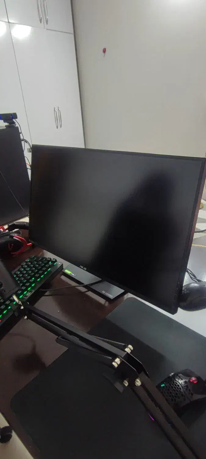 مانیتور گیمینگ vg27qm 240hz|قطعات و لوازم جانبی رایانه|بیرجند, |دیوار