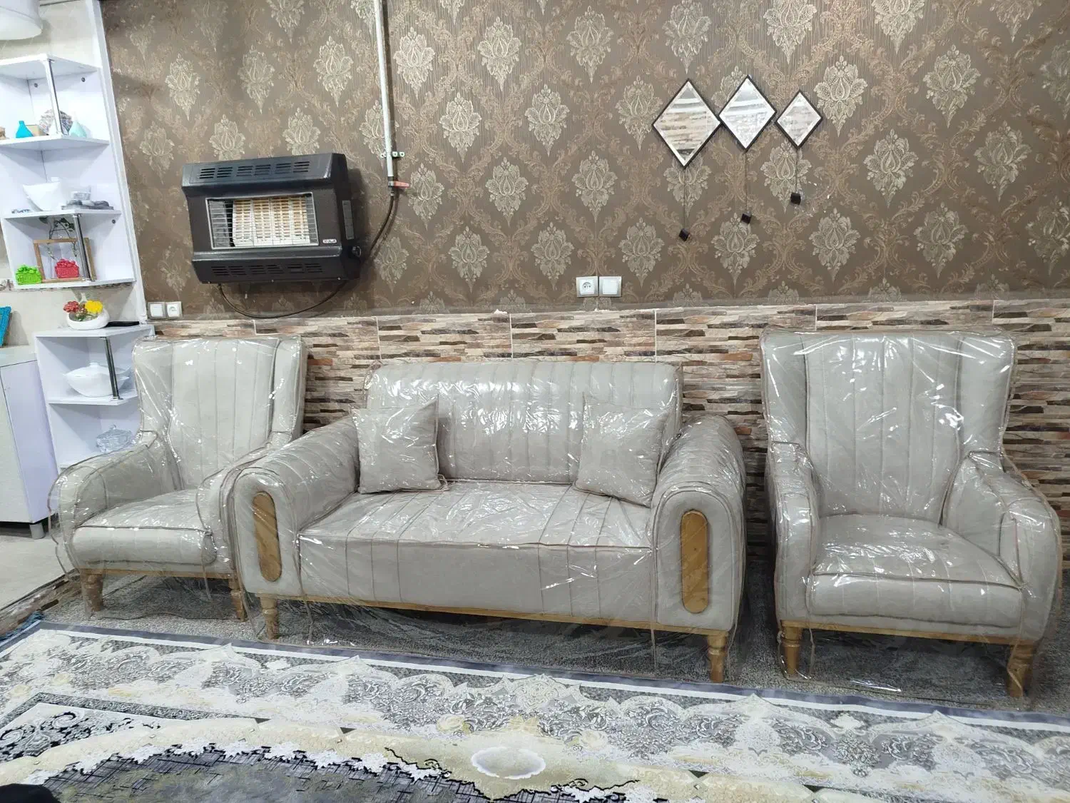 دوخت انواع کاور مبل و لوازم برقی|مبلمان خانگی و میز عسلی|شوش, |دیوار