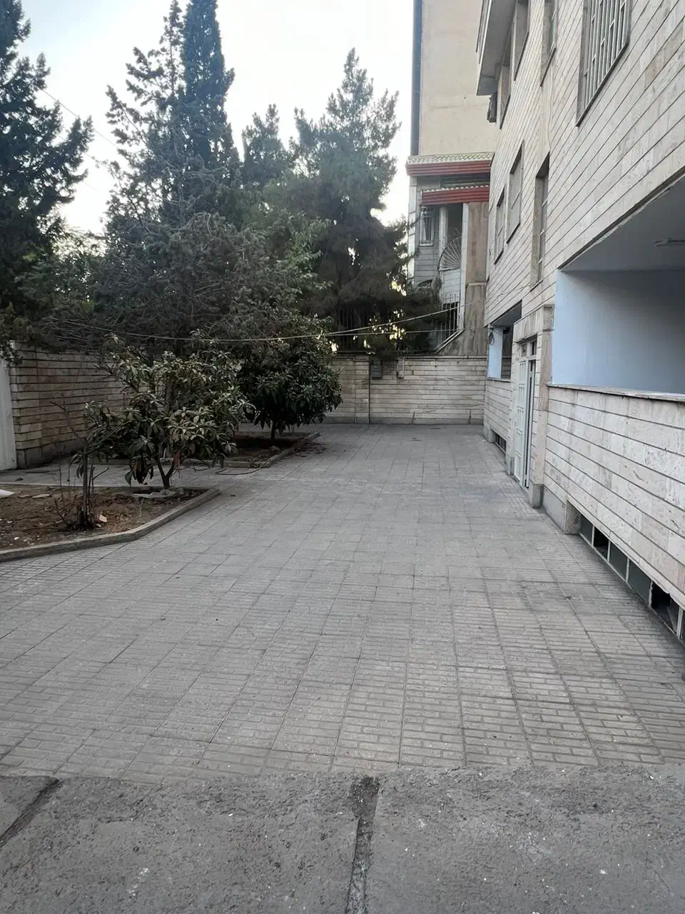 ۴واحد مجموع در دو طبقه خانه ویلایی برشهرک غرب|اجارهٔ خانه و ویلا|تهران, شهرک غرب|دیوار