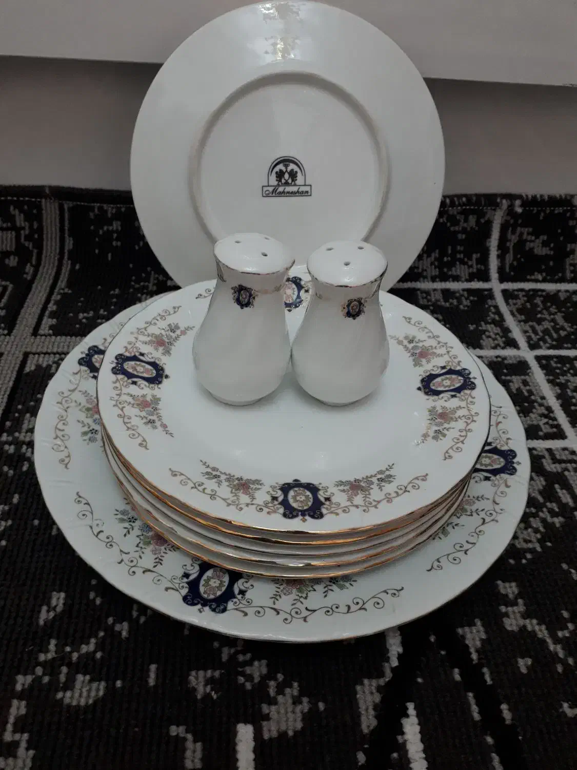 وسایل پزیرایی در حد نو|ظروف سرو و پذیرایی|تبریز, |دیوار