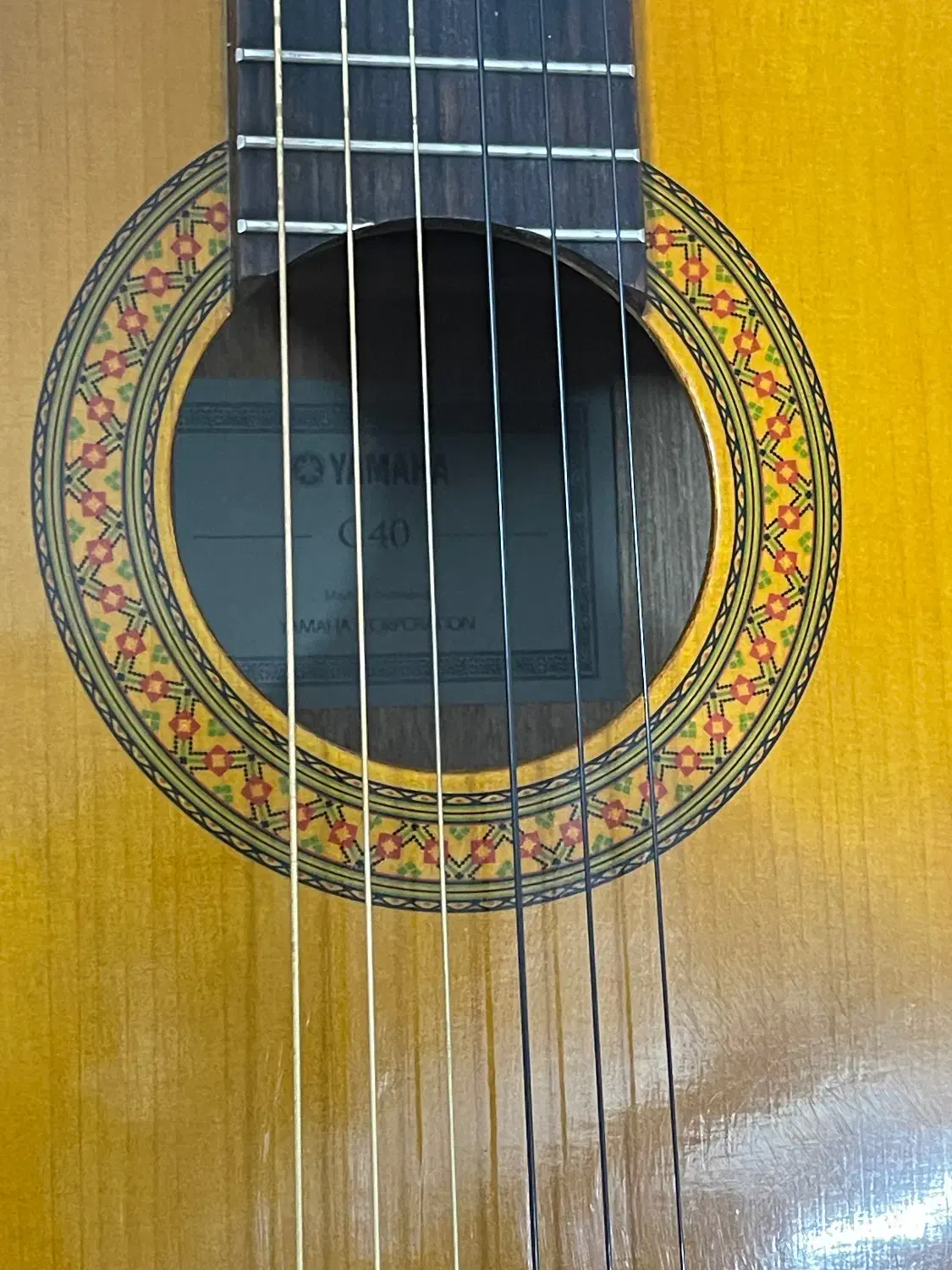 گیتار اصل c۴۰|گیتار، بیس، امپلیفایر|بیرجند, |دیوار