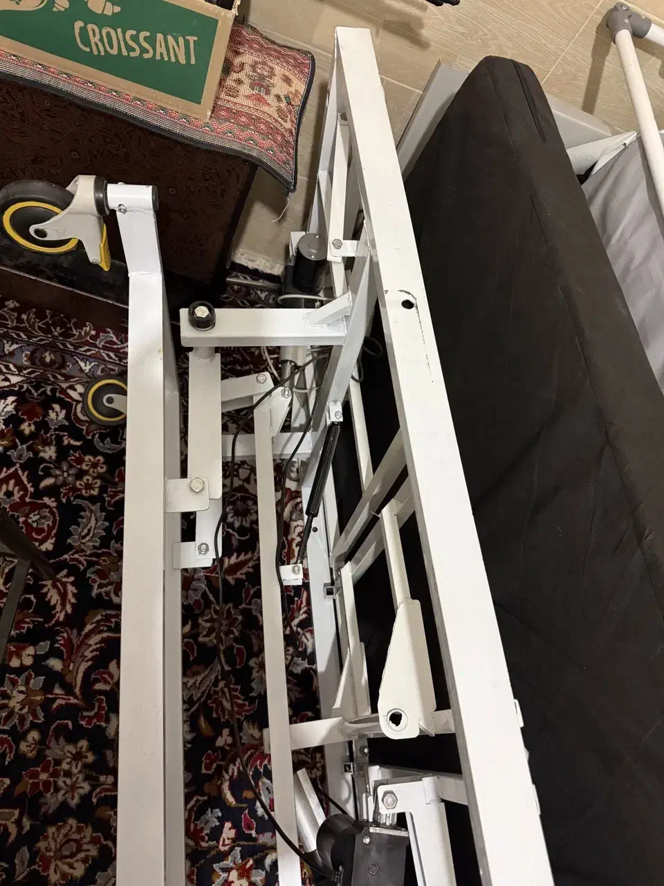 تخت برقی سه شکن|آرایشی، بهداشتی، درمانی|قم, باغ شازده|دیوار