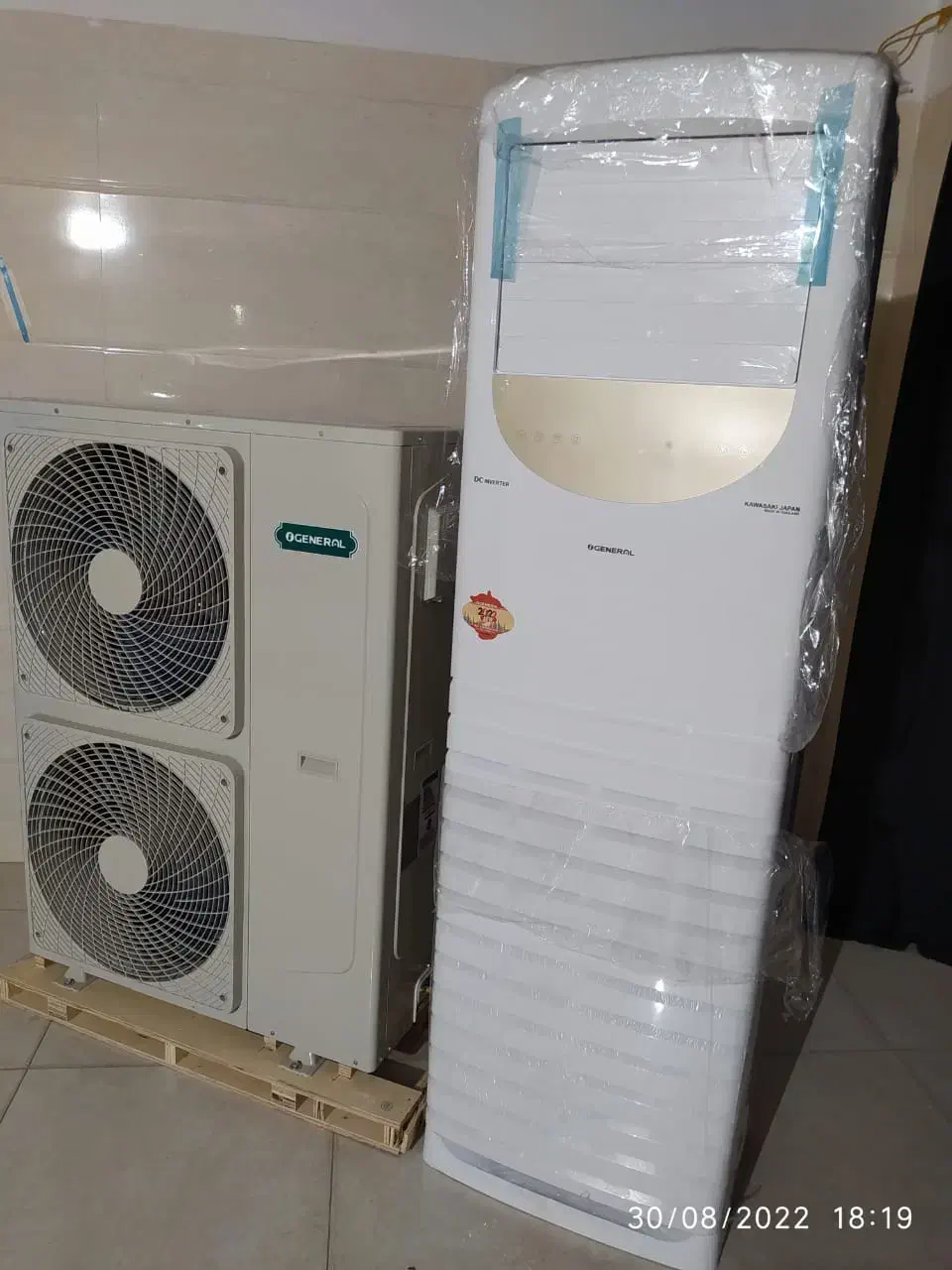 کولر گازی 60هزار ایستاده واسه فضا های بزرگ|کولر گازی و فن‌کوئل|ابریشم, |دیوار