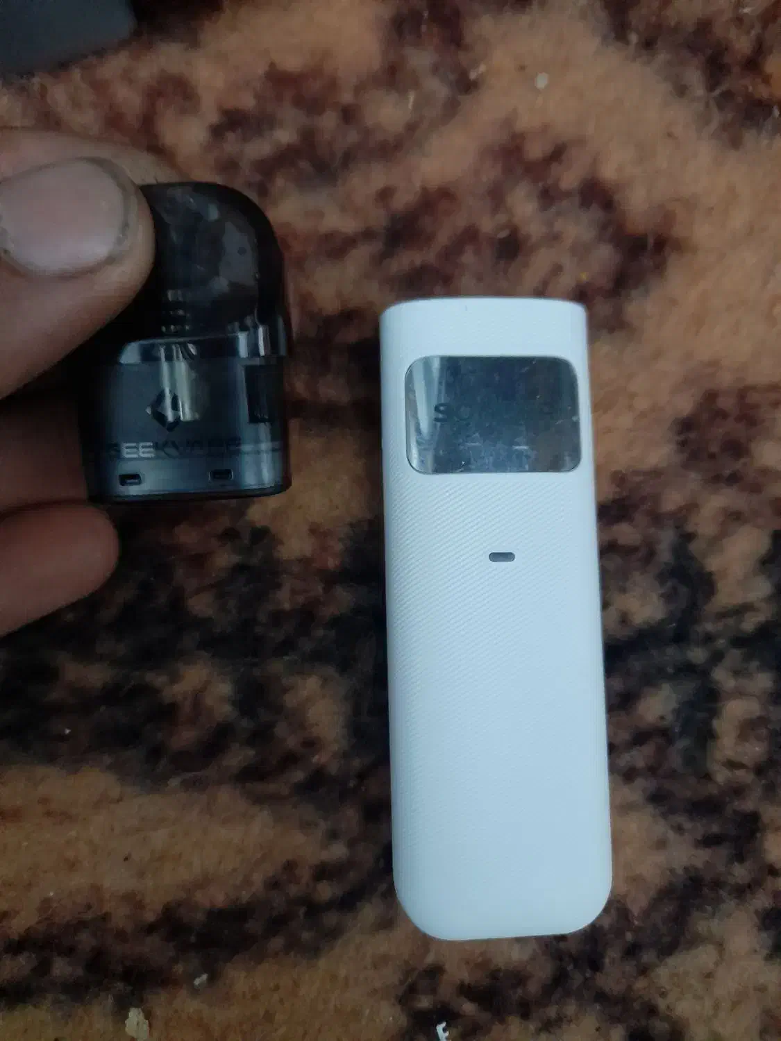 ویپ ساندر یو و جویس نستی|زیورآلات و اکسسوری|فومن, |دیوار