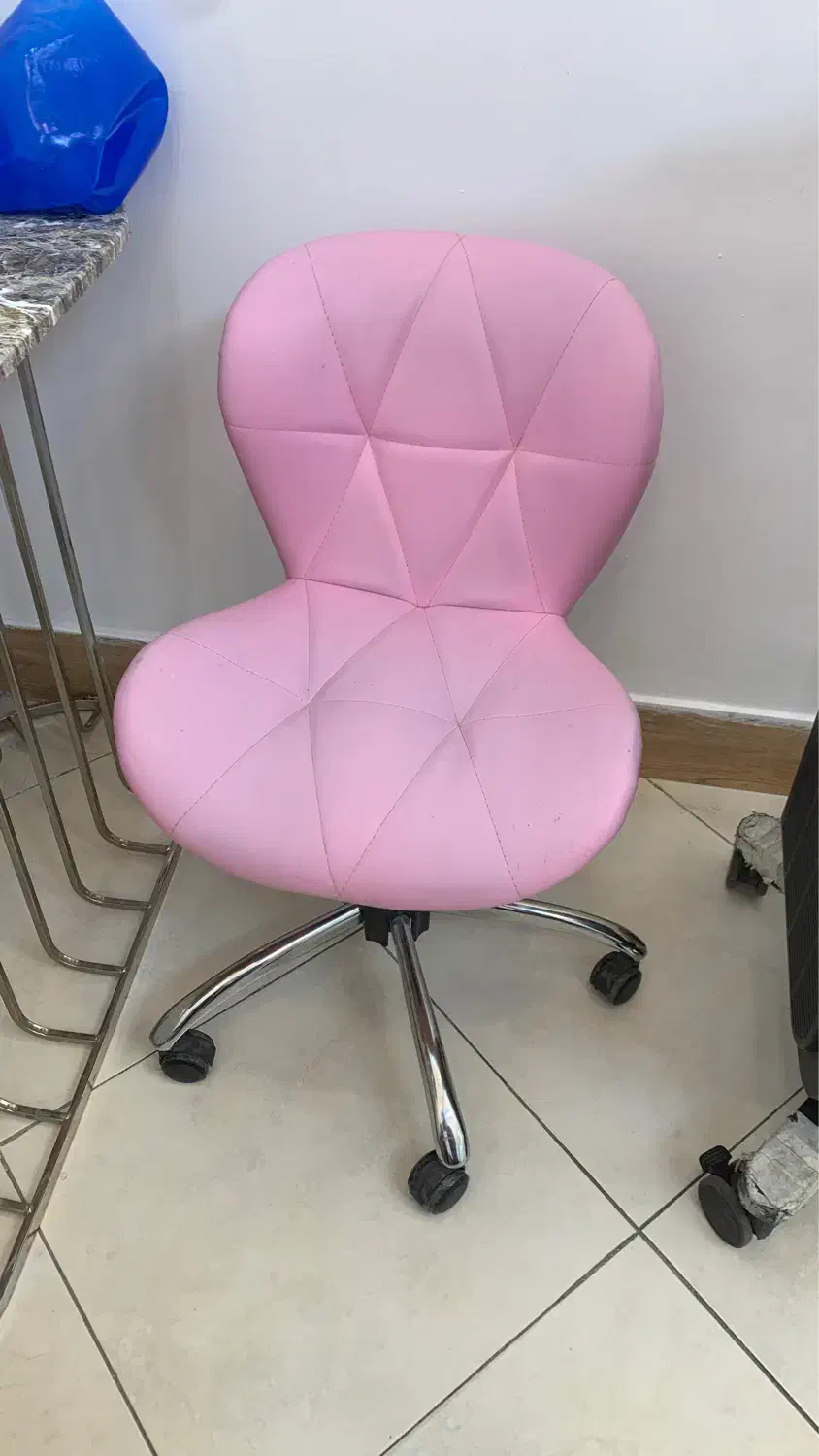 تخت سه تیکه|آرایشگاه و سالن‌های زیبایی|شهریار, شهریار|دیوار