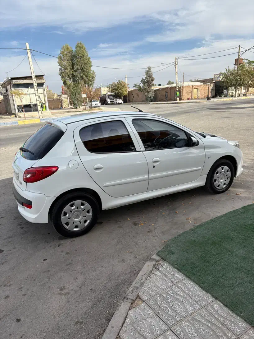 پژو ۲۰۷ سقف فلز|خودرو سواری و وانت|سیرجان, |دیوار