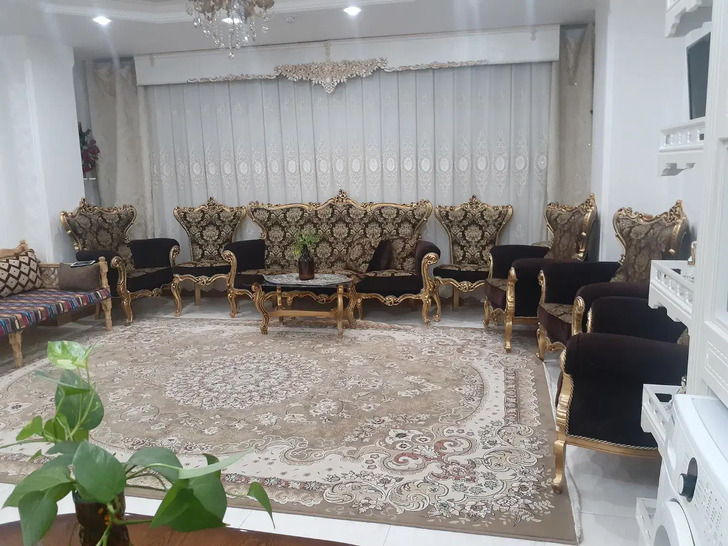 مبل 9 نفره سلطنتی با جلو مبلی|مبلمان خانگی و میز عسلی|دلیجان, |دیوار